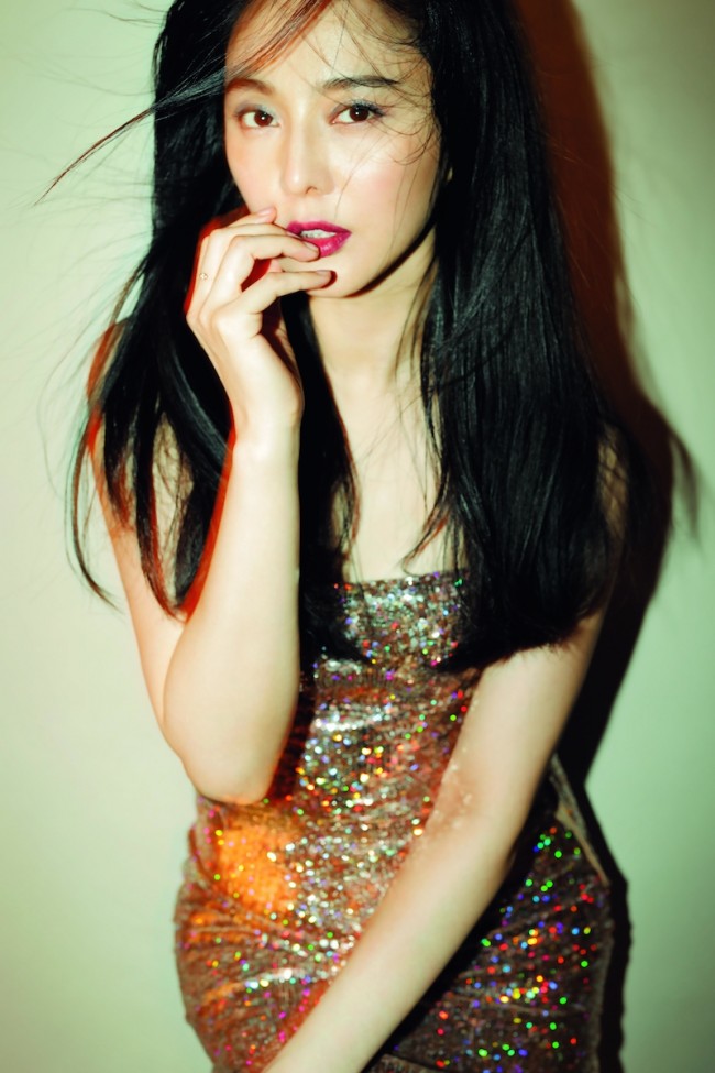 写真）中国女優ファン・ビンビン、「美ST」の表紙に！ 新型コロナ予防