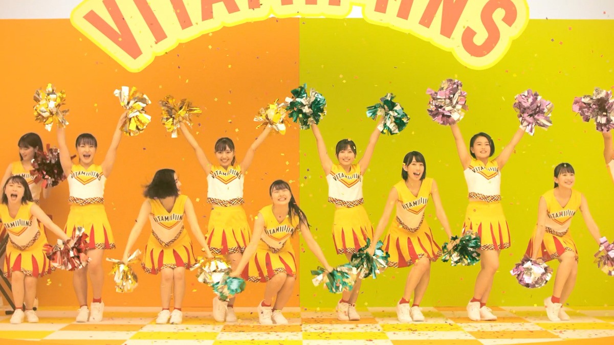 BEYOOOOONDS、チアガール姿で本気パフォーマンス！ 「ビタミンME」カゴメコラボMV解禁