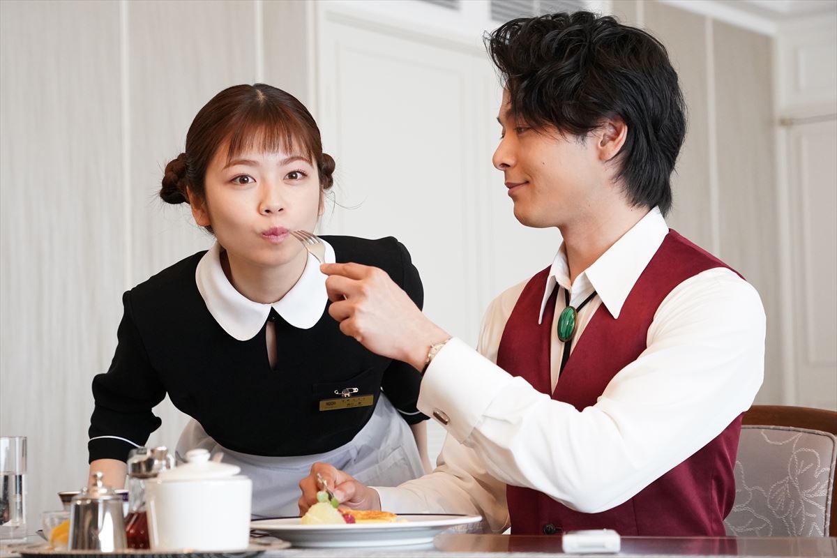 『美食探偵 明智五郎』 中村倫也×小池栄子、見つめ合う2人にネット興奮「ドキドキした」
