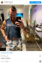 衝撃！ まさかのモヒカン姿に　※「アーミー・ハマー」インスタグラム