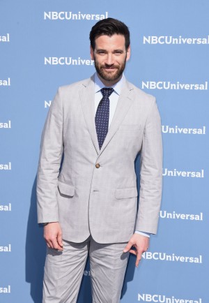 海外ドラマ『シカゴ・メッド』の主演を務めるコリン・ドネル