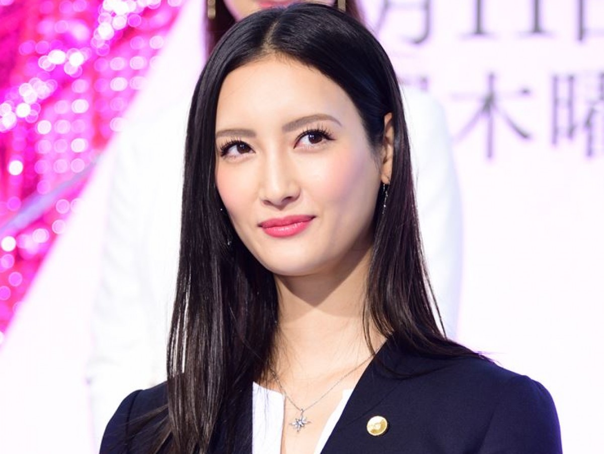 石原さとみ、上戸彩、田中みな実、菜々緒　4月期のドラマを彩る美女たち