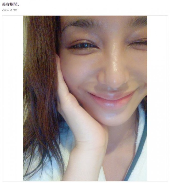 高橋メアリージュン すっぴんマスク 姿 瞳の美しさに注目集まる 年6月2日 写真 3枚目 エンタメ ニュース クランクイン