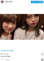 2017年当時の（左から）乃木坂46・秋元真夏、白石麻衣 ※乃木坂46・秋元真夏2nd写真集『しあわせにしたい』公式インスタグラム