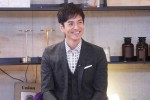 『突然ですが占ってもいいですか？』に出演する、沢村一樹