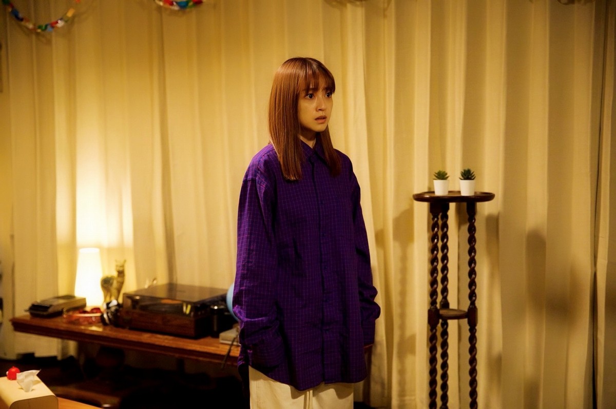 今夜の『捨ててよ、安達さん。』 梶原ひかりが本人役で登場　安達さんに威圧的な態度