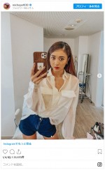 いつもと雰囲気が違うみちょぱ　※「みちょぱ（池田美優）」インスタグラム