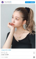 生見愛瑠、キュートなポニーテール姿　※「生見愛瑠」インスタグラム