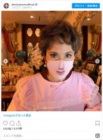 思わず二度見する!? デヴィ夫人お気に入りのマスク　※「デヴィ夫人」インスタグラム