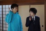 ドラマ『美食探偵 明智五郎』で明智五郎の弟・六郎役を演じる草川拓弥の場面写真