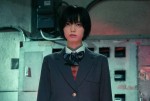 映画『さんかく窓の外側は夜』平手友梨奈の場面写真