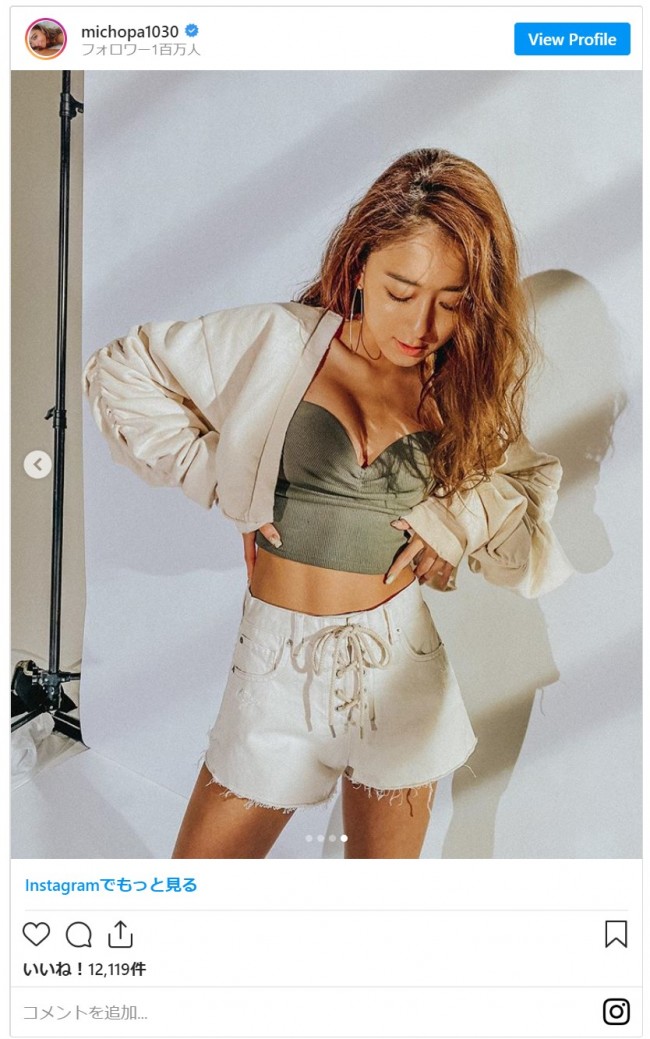 みちょぱ 小麦色の美脚あらわ セクシーな ショーパン姿 にファン歓喜 年6月11日 写真 エンタメ ニュース クランクイン