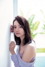 【写真】尾崎由香、初の下着姿も　写真集『OZAKI YUKA』先行カット