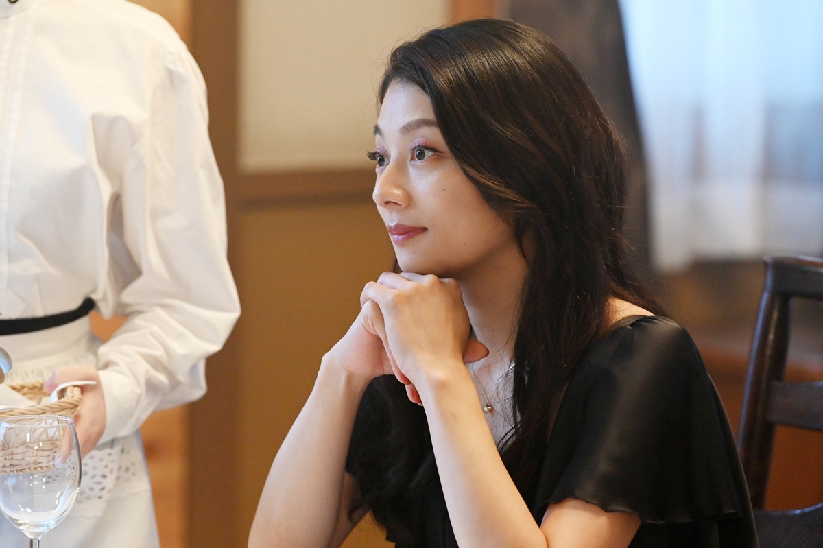 『美食探偵 明智五郎』、6.28最終回は30分拡大　小芝風花＆小池栄子が対決!?