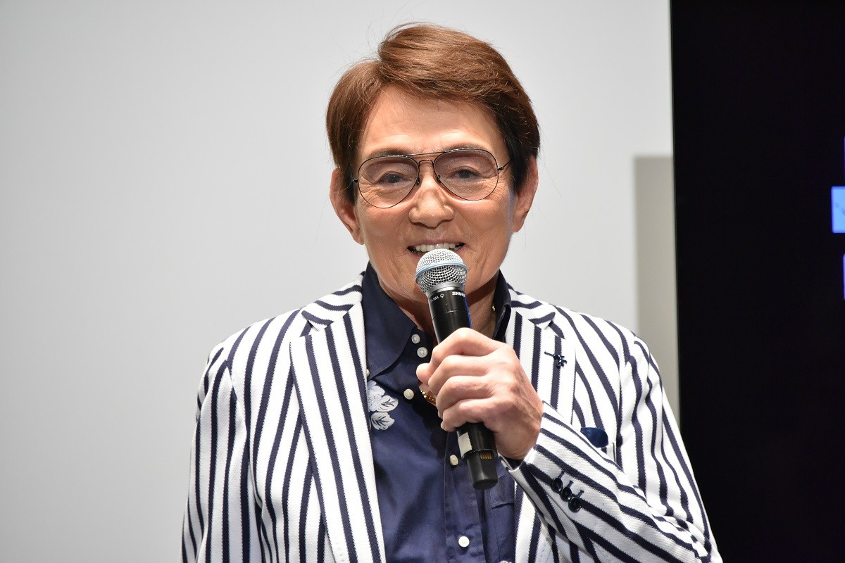 武田真治、ランボー完コピで満足げ「2の『怒りの脱出』の感じです」