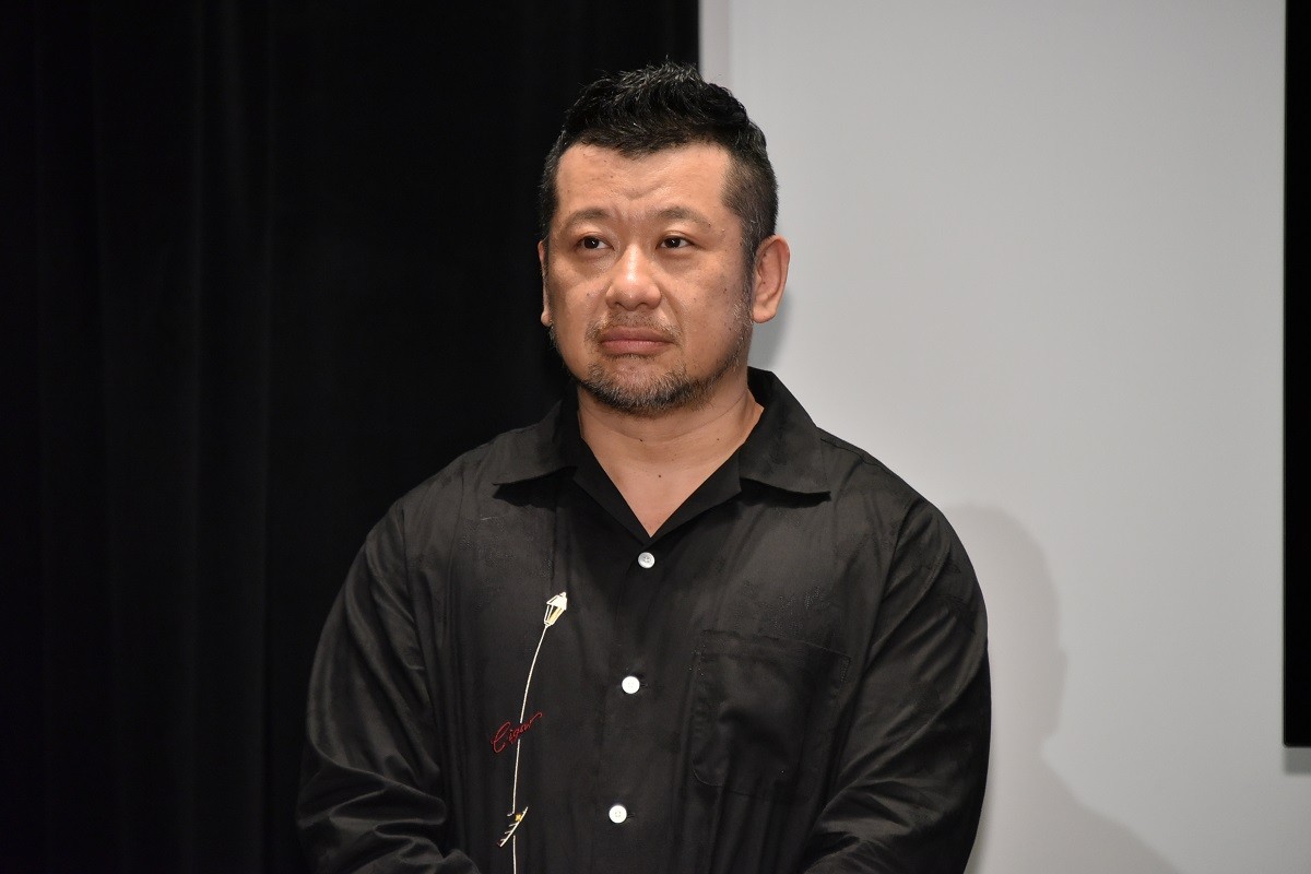 武田真治、ランボー完コピで満足げ「2の『怒りの脱出』の感じです」