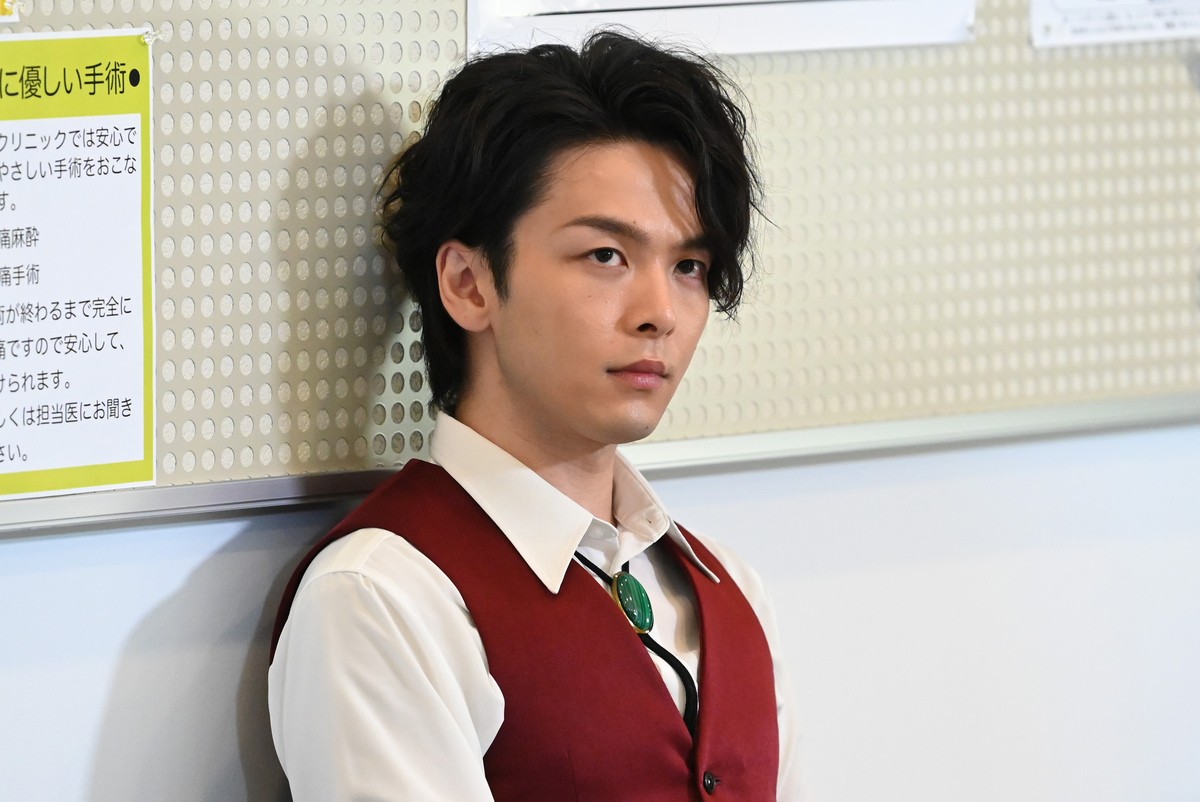 今夜の『美食探偵 明智五郎』 小池栄子から殺害予告…　中村倫也と小芝風花の同居がスタート