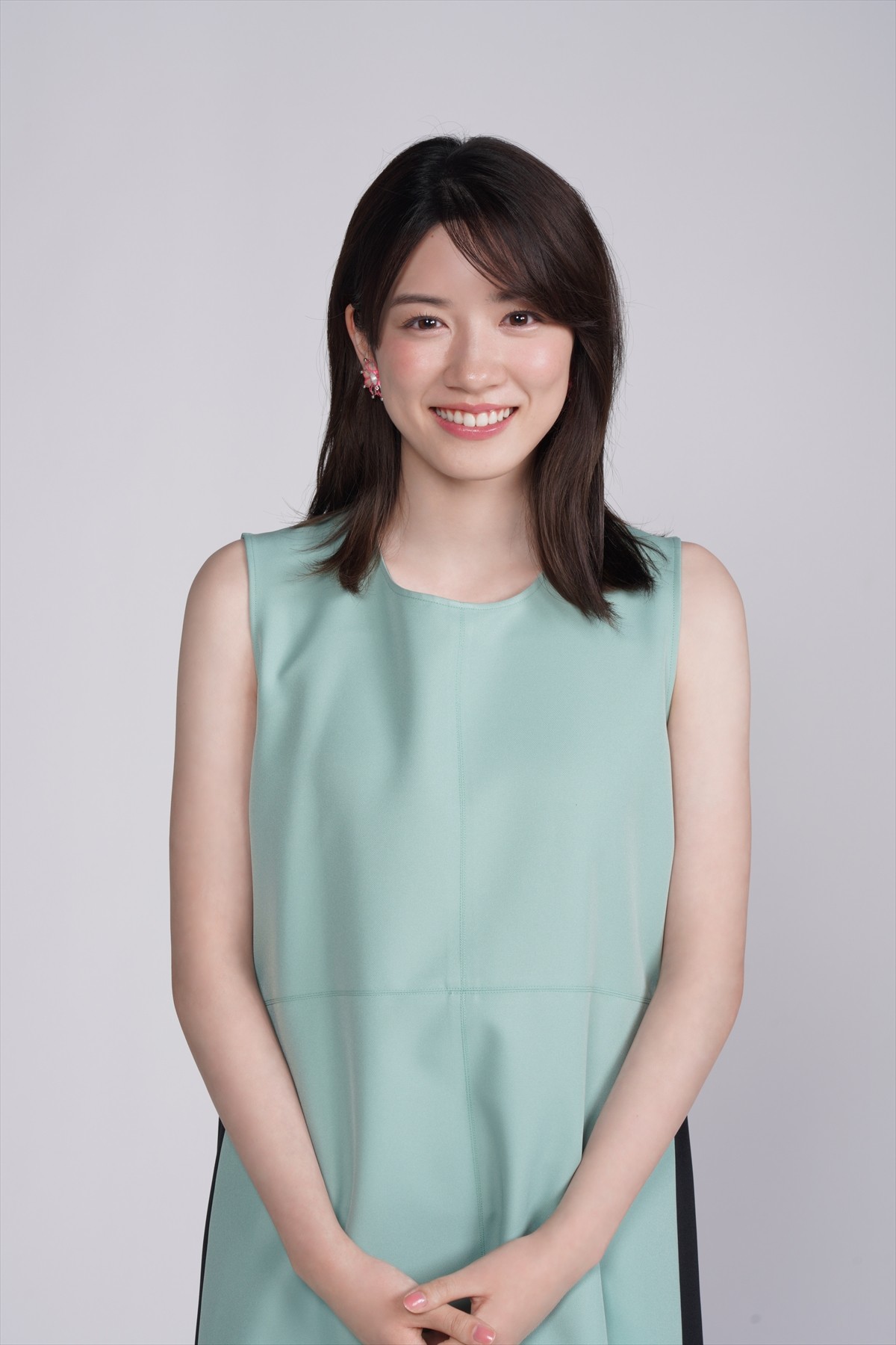 新垣結衣、2年ぶりにドラマ出演 『親バカ青春白書』で、ムロツヨシの妻＆永野芽郁の母に