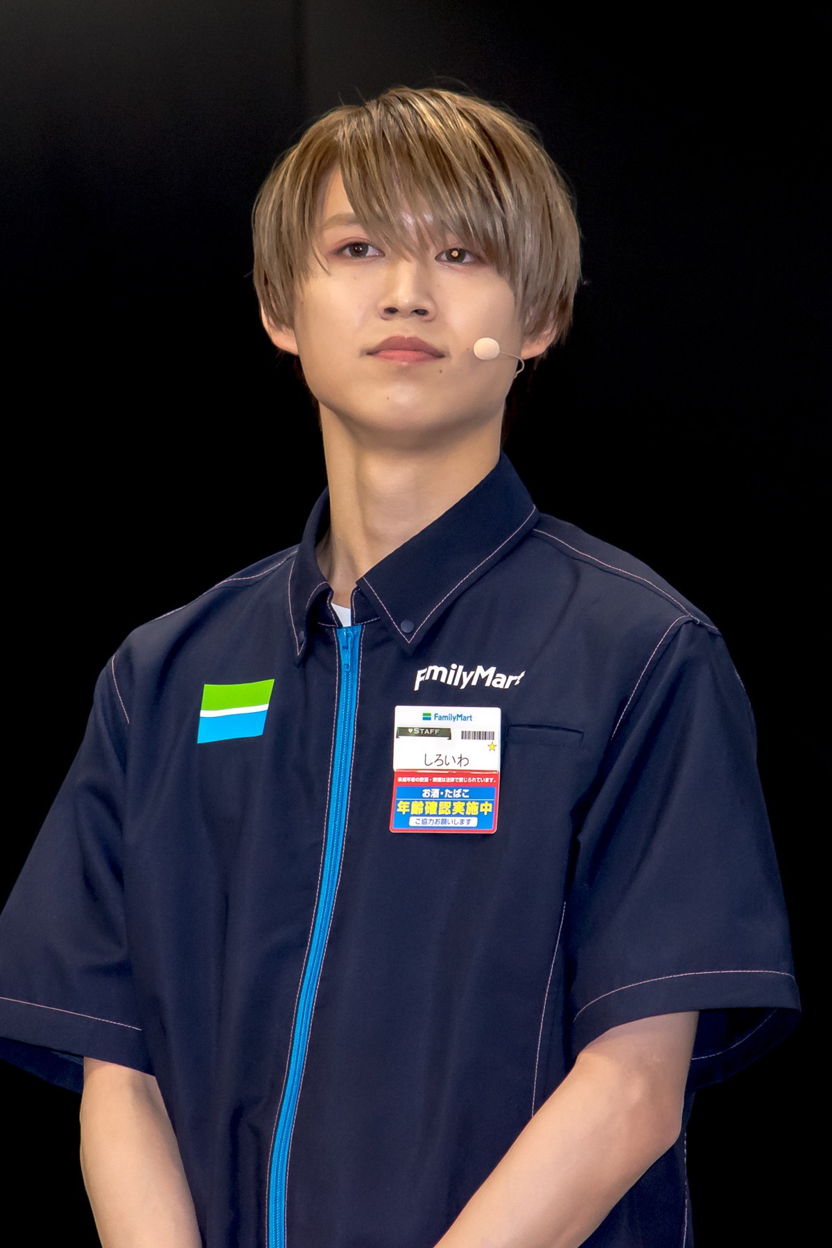 JO1・川西拓実、メンバーから誕生日をサプライズ祝福！ 1年分のフラッペに笑顔