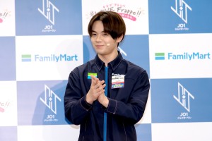 JO1×フラッペ 夏の新フレーバー推しメンバー発表イベントに登場した鶴房汐恩