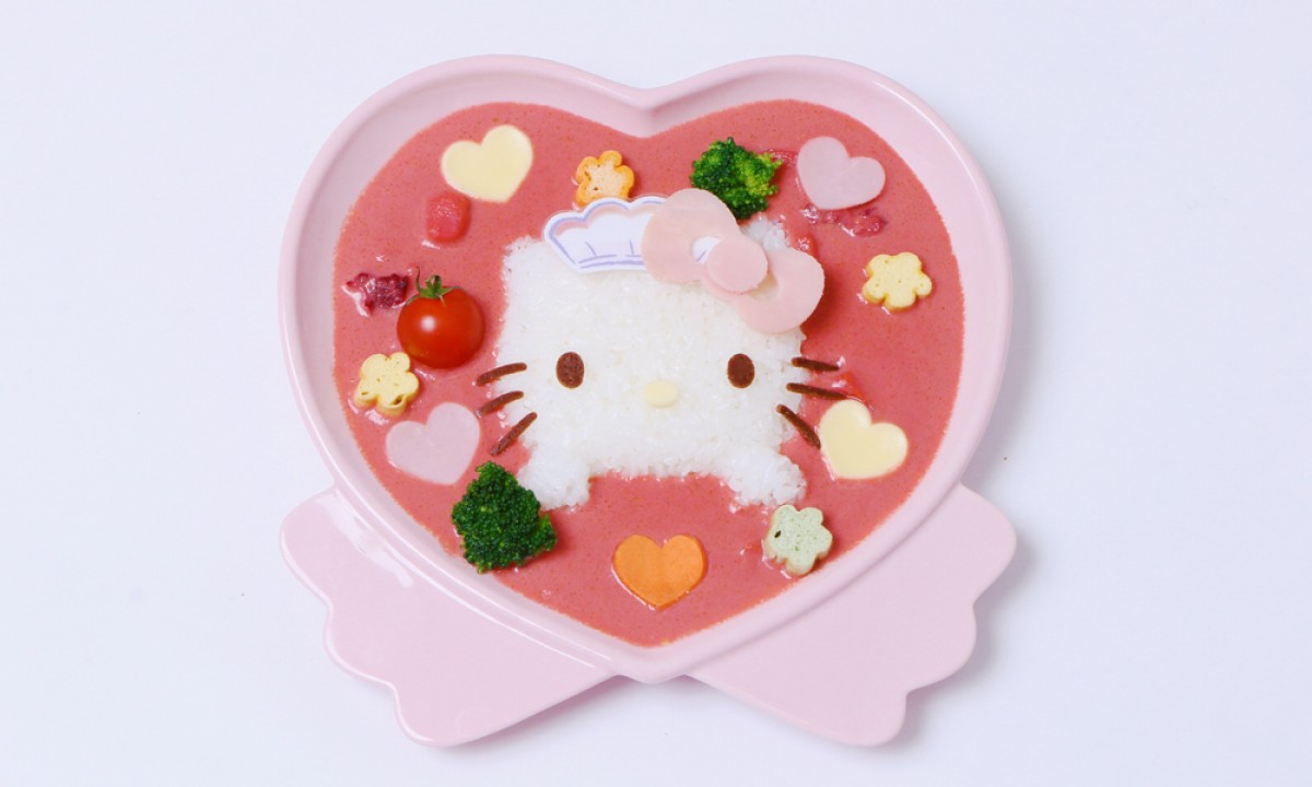 「ハローキティ」コラボカフェ