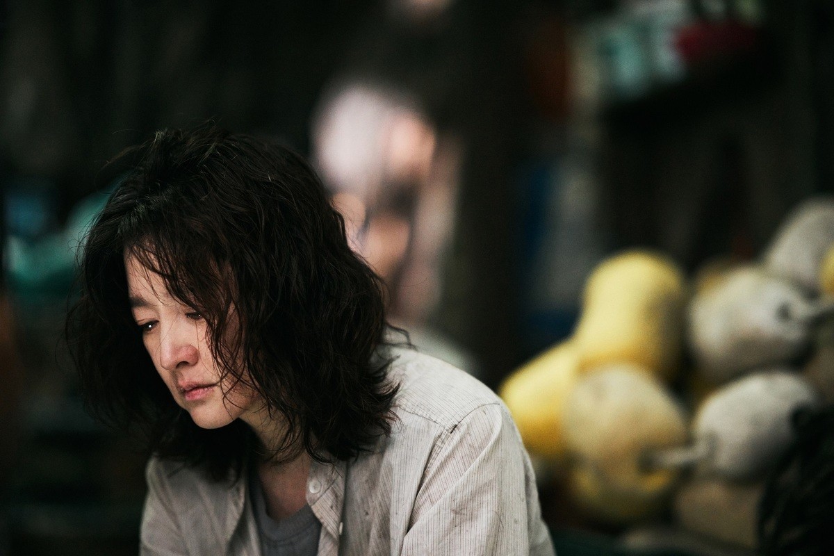 イ・ヨンエ、14年ぶりスクリーン復帰作『ブリング・ミー・ホーム』予告＆ポスター解禁