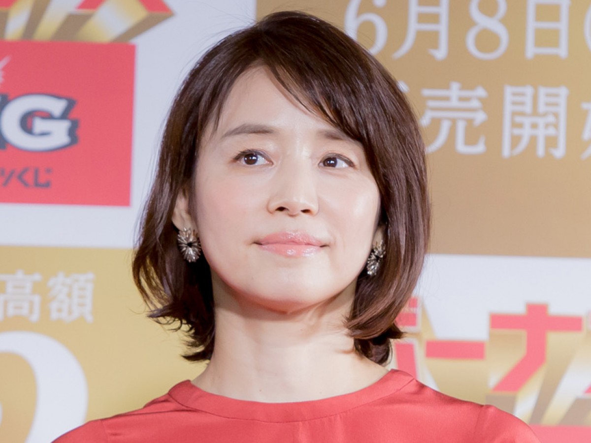 石田ゆり子 “大好き”づくしのお気に入りワンピース姿を披露