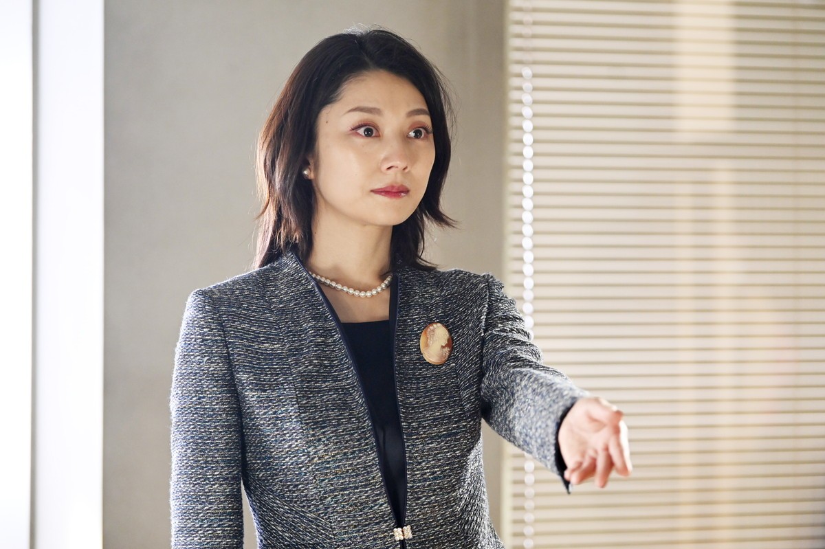 今夜最終回『美食探偵 明智五郎』 小池栄子、最後の晩餐　中村倫也を待つ衝撃の結末