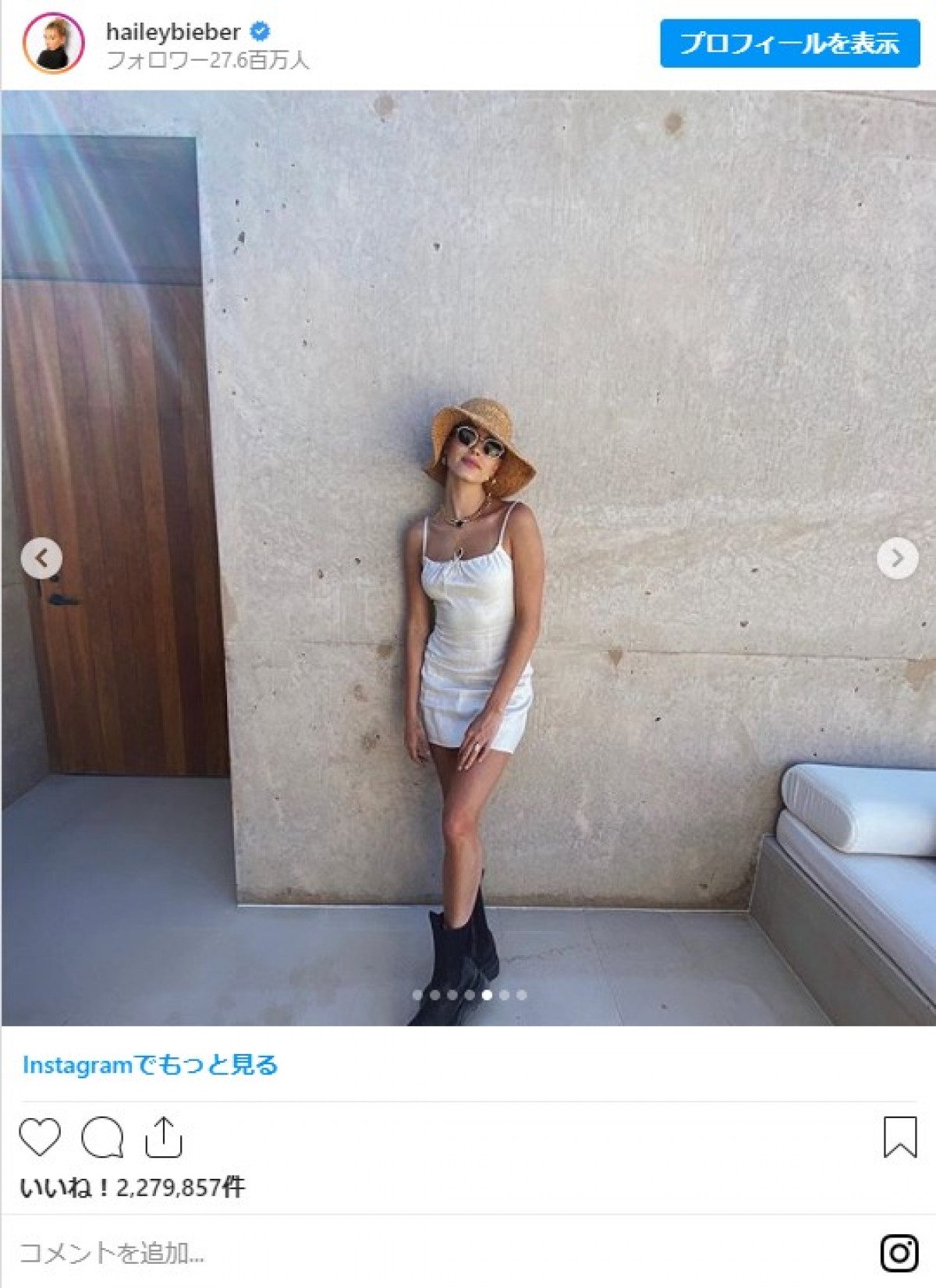 ジャスティン・ビーバー夫妻、旅の途中でキス　仲良くブランコに座る姿も公開