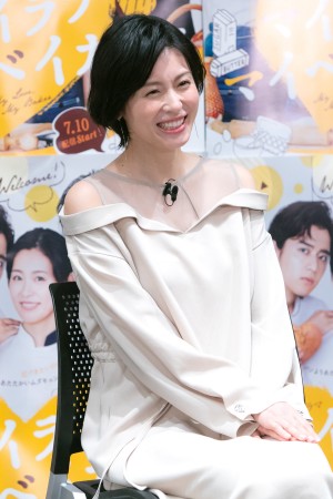 連続ドラマ『マイラブ・マイベイカー』記者会見に登場した本仮屋ユイカ
