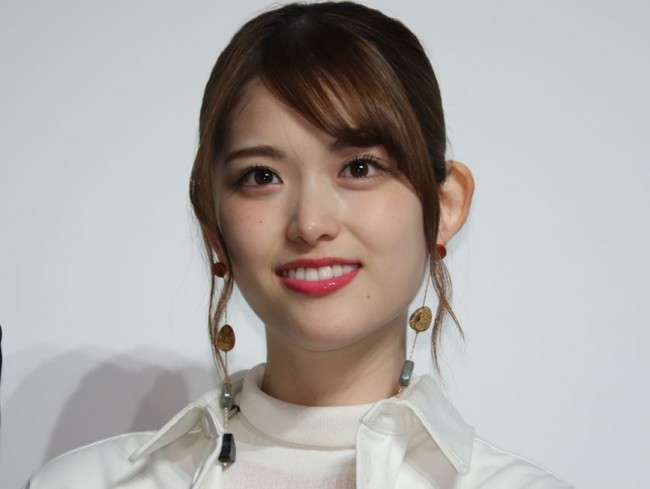 乃木坂46 松村沙友理 美しすぎるチャイナドレスショット 真っ赤なリップも印象的 年12月2日 エンタメ ニュース クランクイン