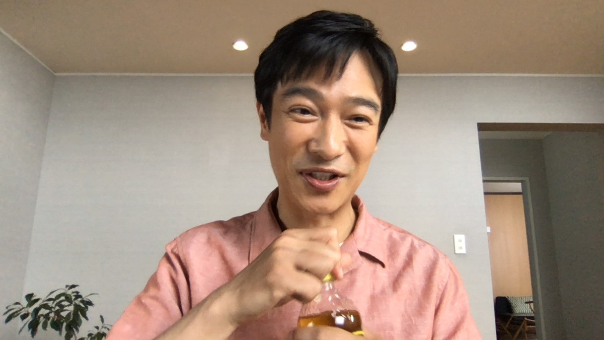役所広司＆堺雅人、初共演はリモート！　サントリー「クラフトボス」新CM公開