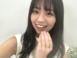 大原優乃の自撮り写真