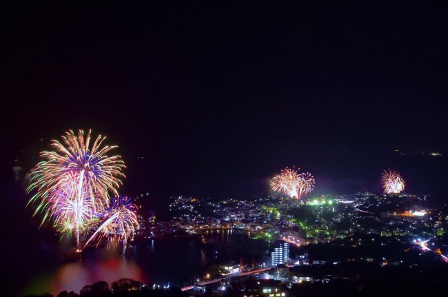 「伊豆稲取温泉」花火＆海水浴場イベント開催！　3密を避けたサマータイム