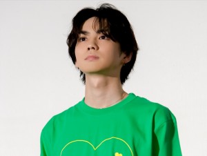 映画『私がモテてどうすんだ』公開記念舞台あいさつに登場した吉野北人