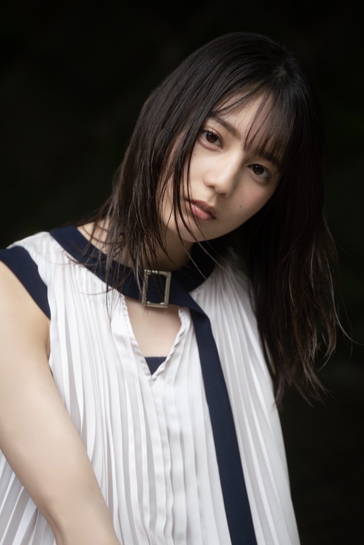 日向坂46・影山優佳、復帰後初グラビア　大人になった表情も