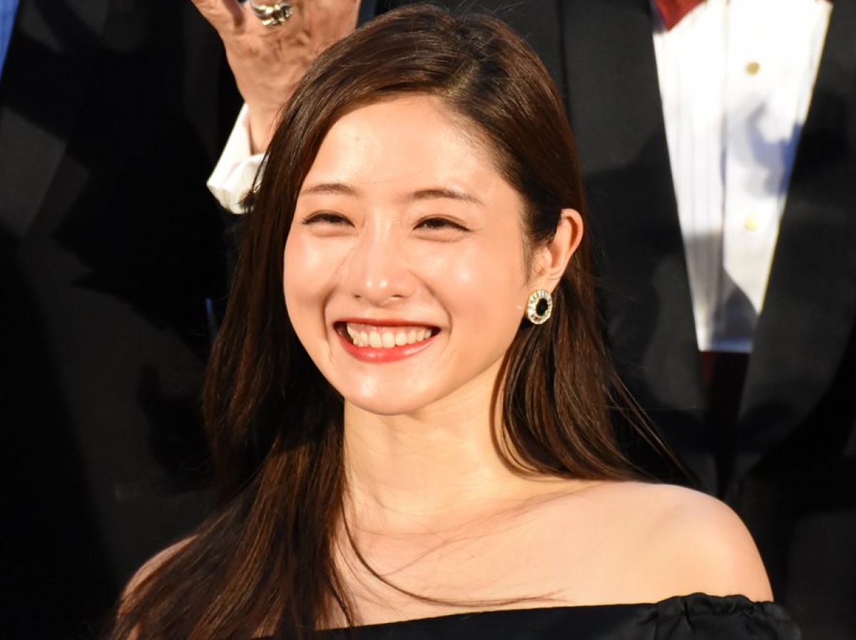 新垣結衣＆佐藤健が1位に　夏の海岸線を一緒にドライブしたい芸能人
