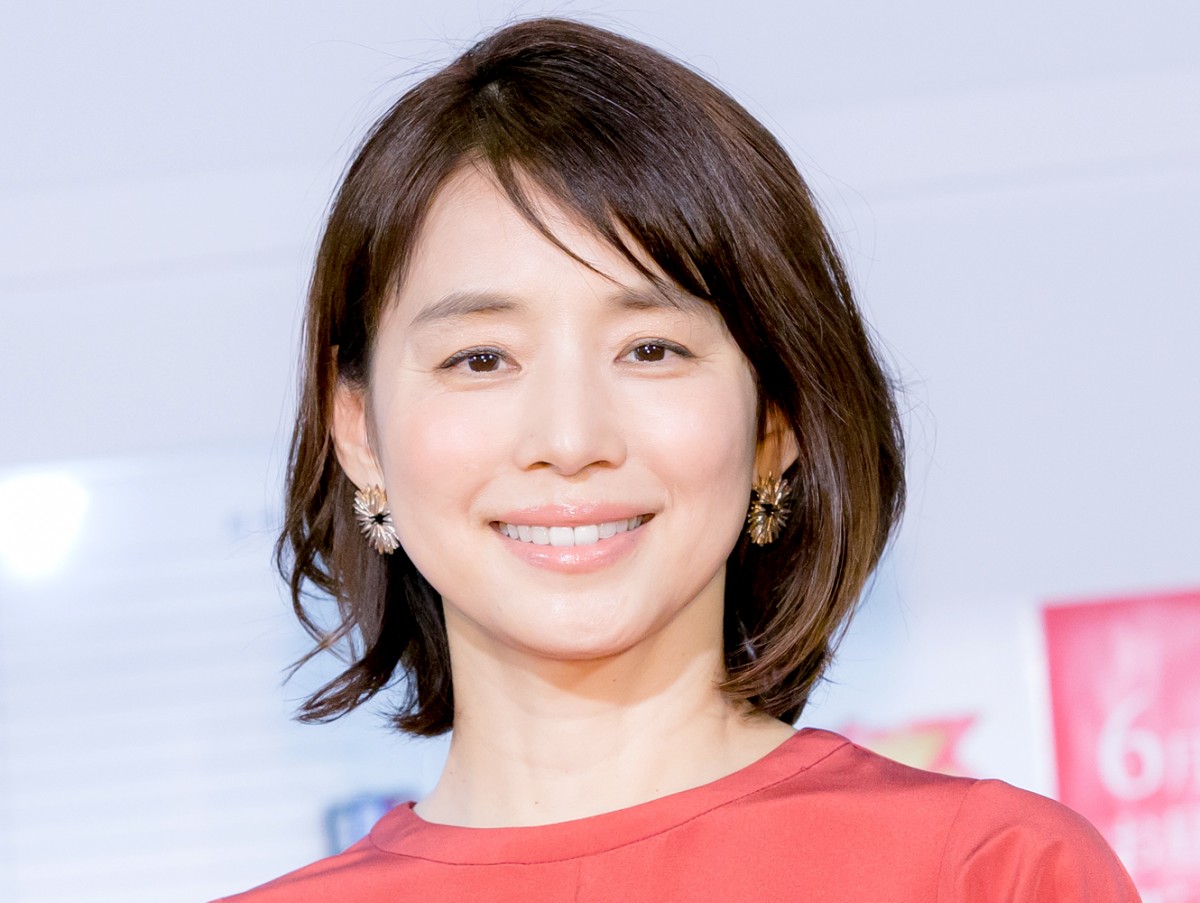 石田ゆり子「ぶりっ子な顔して恥ずかしい」 CMオフショットにネット胸キュン