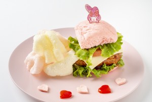 ハートに囲まれた「クロミ＆マイメロディコラボカフェ」登場！　新宿ルミネエストで開催