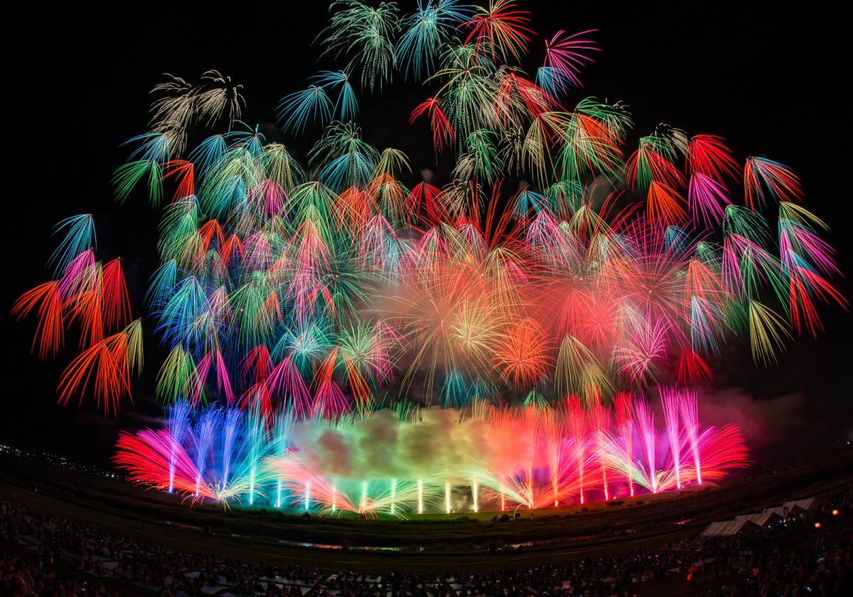 岩手県「三陸花火大会」10．31開催！　約1万発の花火を家でも楽しめる