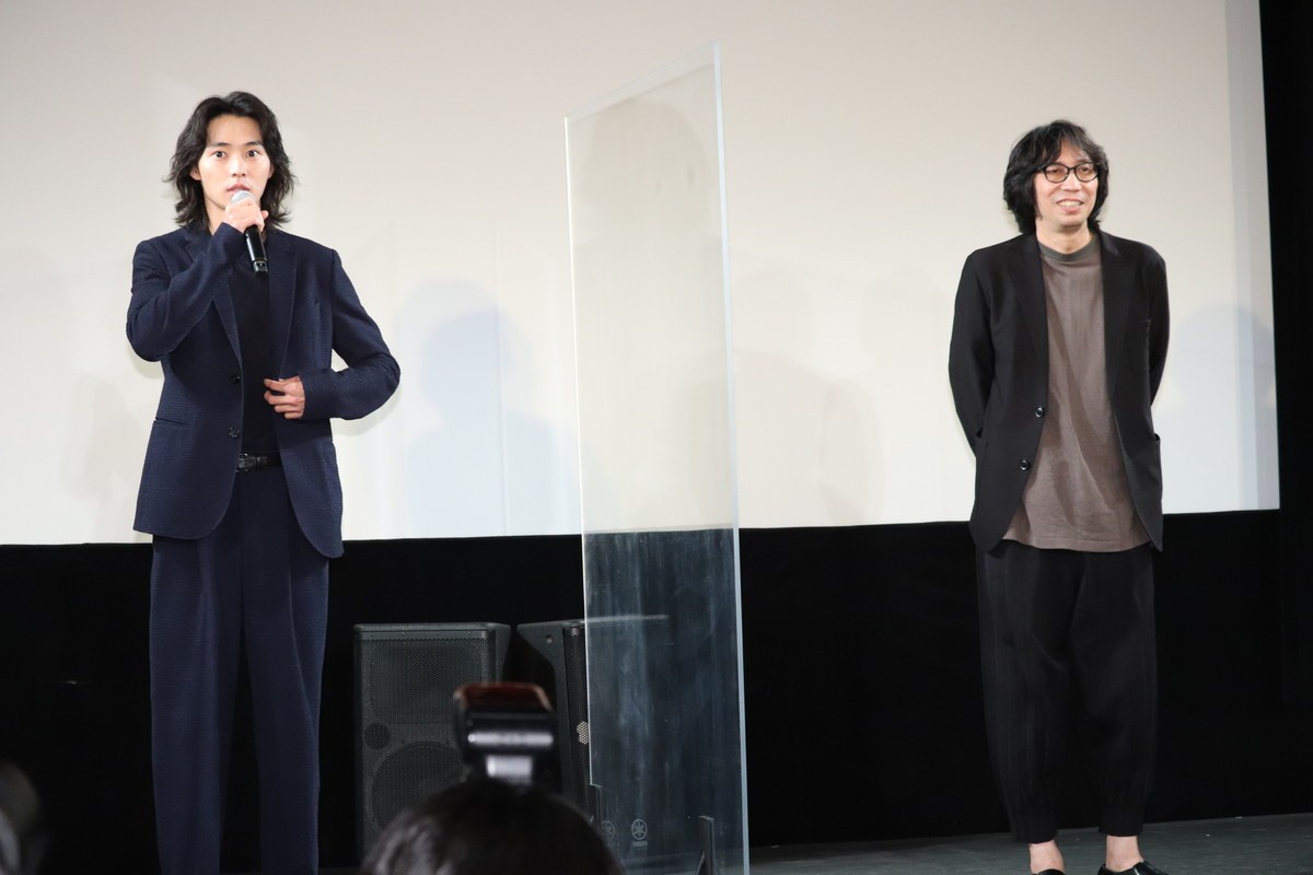 山崎賢人、『劇場』公開初日＆世界同時配信に感慨　共演の松岡茉優は「頼もしい女優」