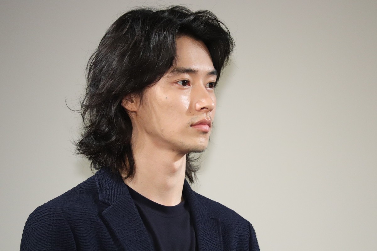 山崎賢人、『劇場』公開初日＆世界同時配信に感慨　共演の松岡茉優は「頼もしい女優」
