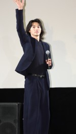映画『劇場』初日リモート舞台あいさつイベントに登場した山崎賢人