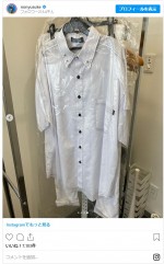NON STYLE・石田明の真っ白衣装　※「井上裕介（NON STYLE）」インスタグラム