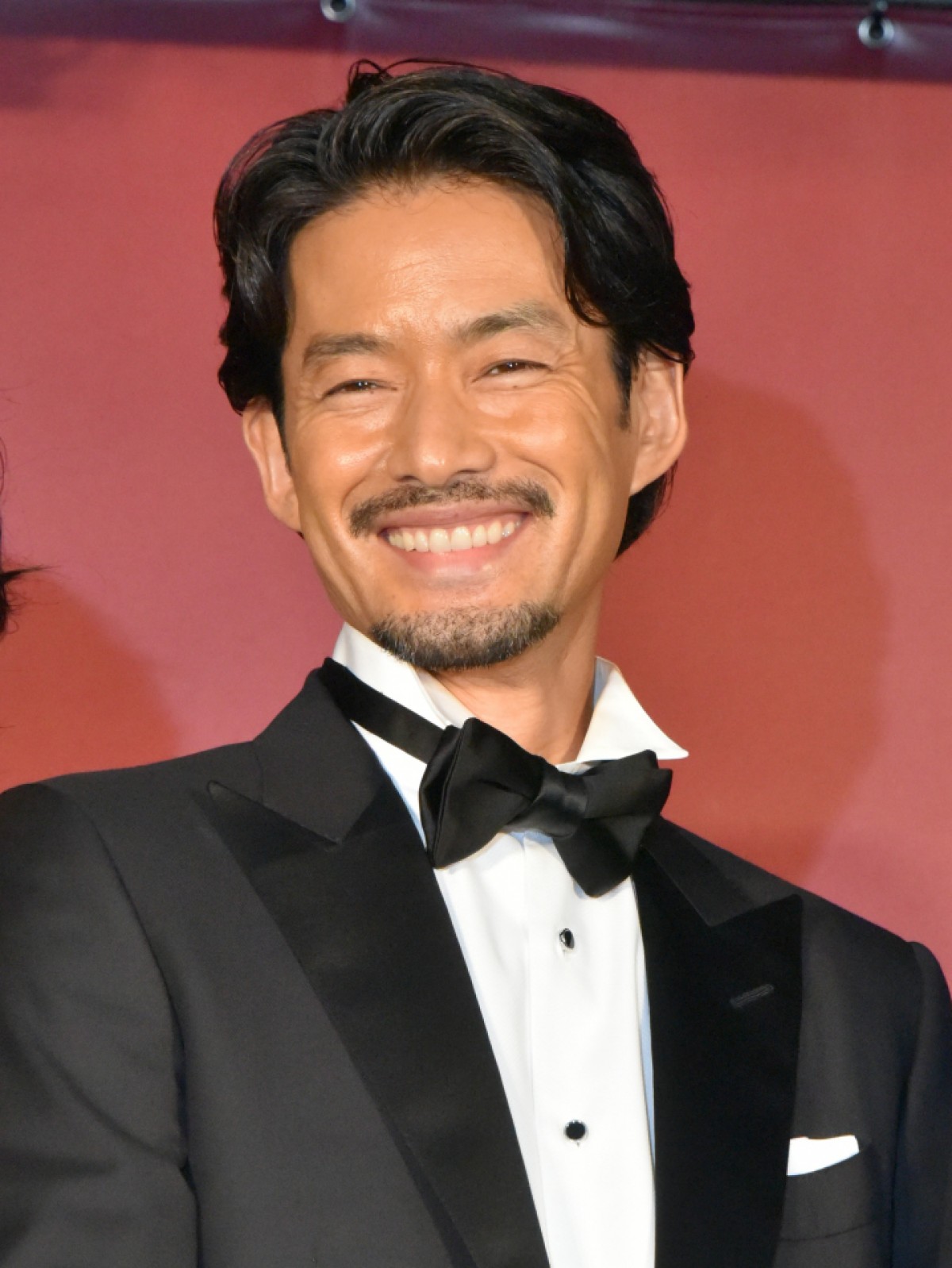 吉田栄作、反町隆史、福山雅治「40代女性が選ぶ“白Tシャツ”が似合うトップ10」発表