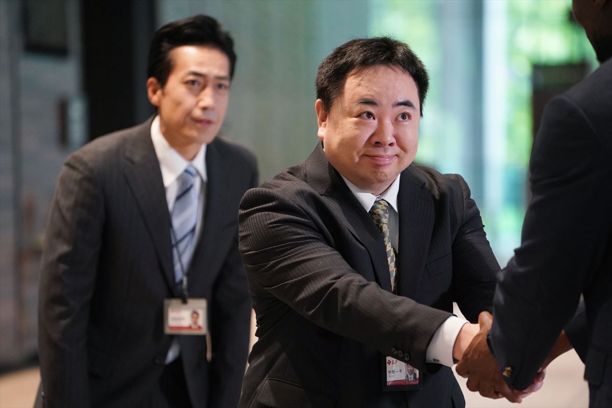 『ハケンの品格』第6話 “東海林”大泉洋が“春子”篠原涼子に「好きだ」 ラストに波乱の展開も