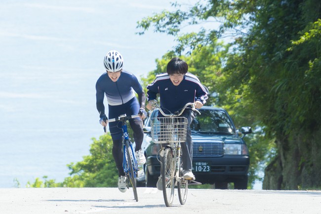 弱虫ペダル 永瀬廉vs伊藤健太郎 すべての始まり 裏門坂対決シーン初解禁 年7月24日 映画 ニュース クランクイン