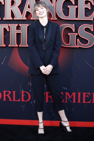 マヤ・サーマン・ホーク