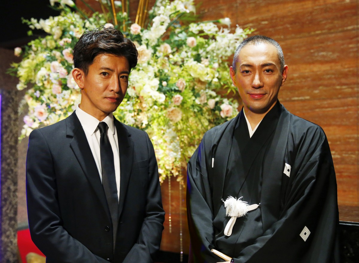 ドラマ『BG～身辺警護人～』最終話に出演する（左から）木村拓哉と市川海老蔵