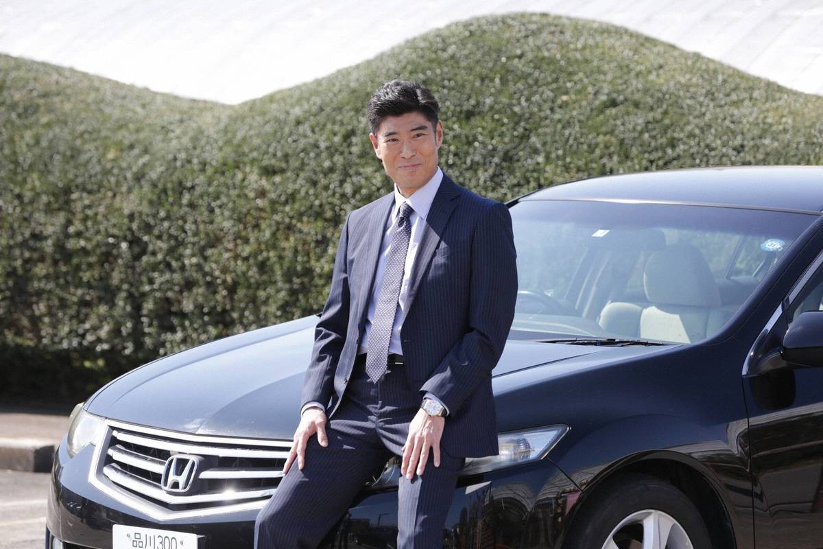 高嶋政宏、初の現代劇の“月9” 『SUITS／スーツ2』で織田裕二と初共演　